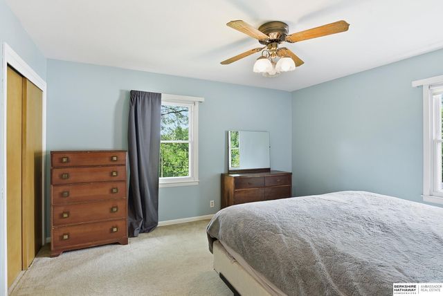 1251 Bellaire Boulevard, Bellevue, NE 68005