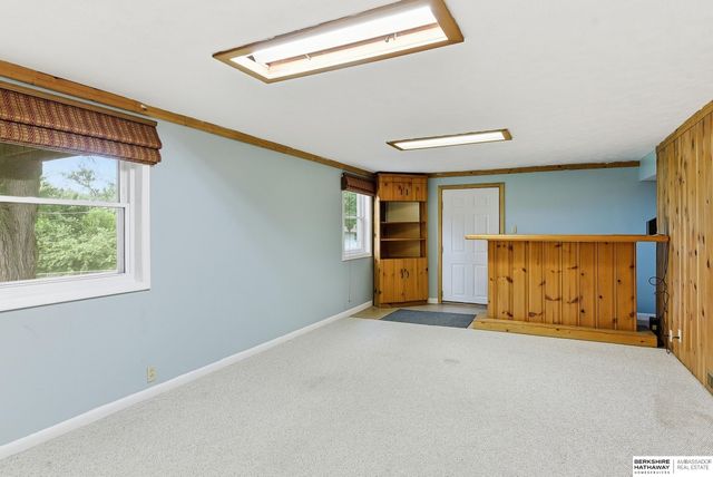 1251 Bellaire Boulevard, Bellevue, NE 68005