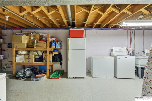 1251 Bellaire Boulevard, Bellevue, NE 68005