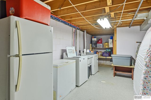 1251 Bellaire Boulevard, Bellevue, NE 68005