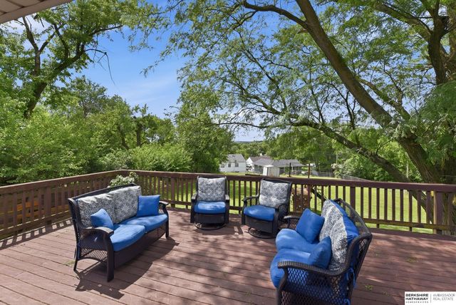 1251 Bellaire Boulevard, Bellevue, NE 68005