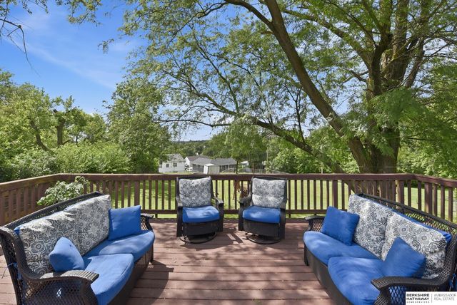 1251 Bellaire Boulevard, Bellevue, NE 68005