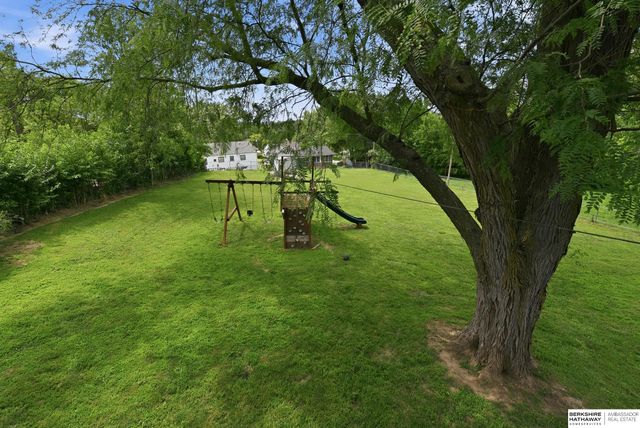1251 Bellaire Boulevard, Bellevue, NE 68005