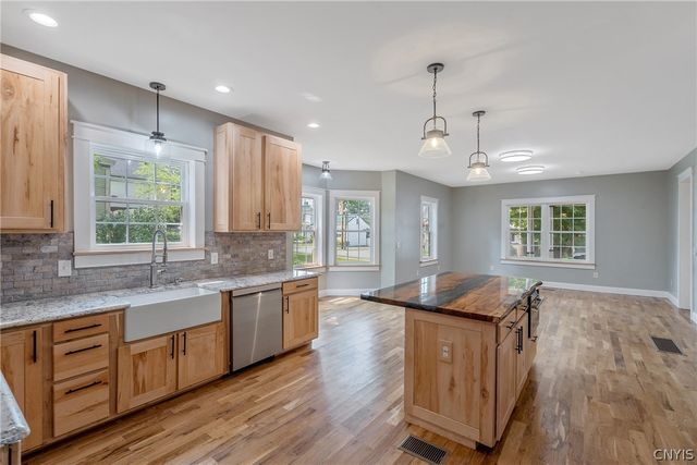 8914 Jackson Street, Brutus, NY 13166