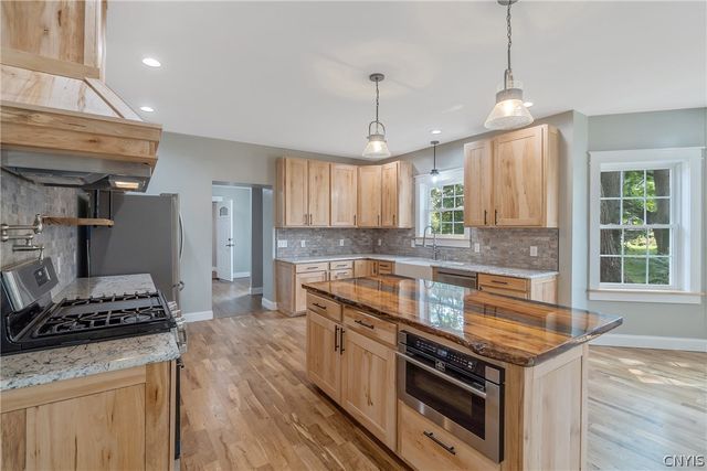 8914 Jackson Street, Brutus, NY 13166