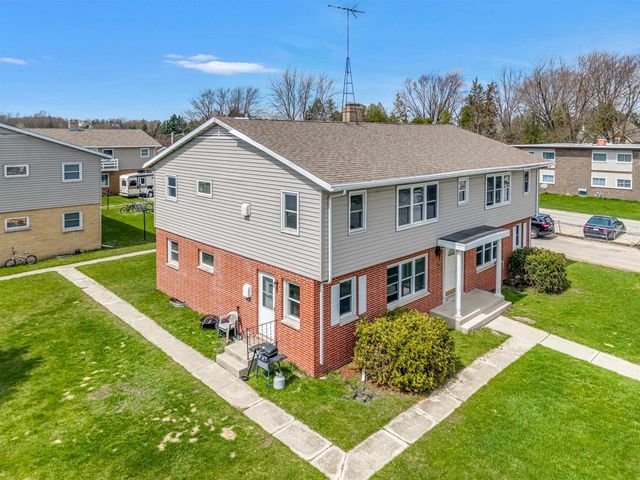 1801 MASON STREET, New Holstein, WI 53061