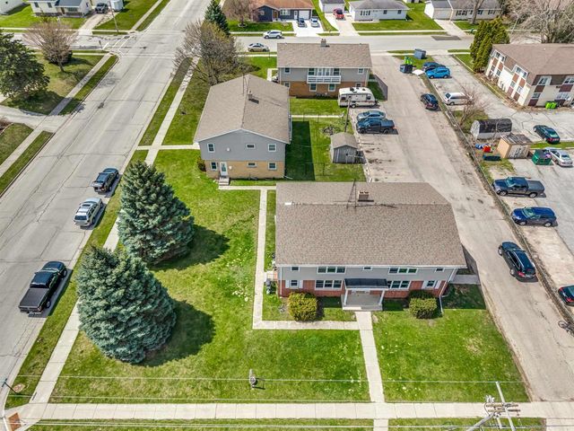 1801 MASON STREET, New Holstein, WI 53061