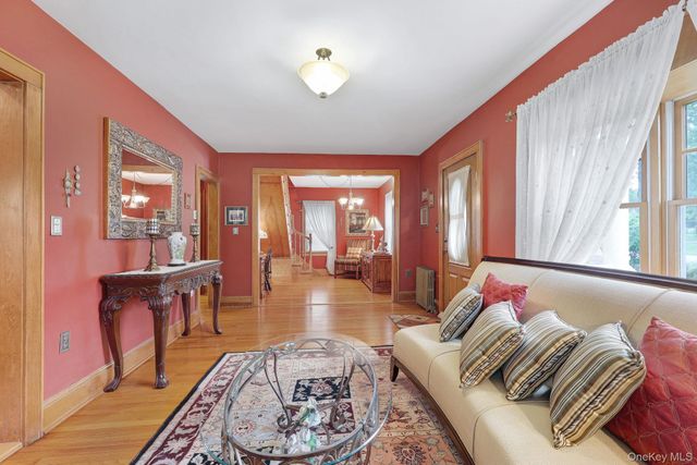 43 Wintergreen Avenue, Newburgh, NY 12550