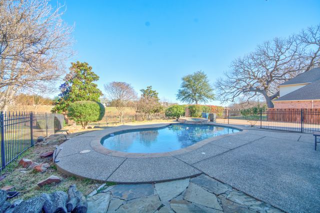 730 E Peninsula Drive, Coppell, TX 75019