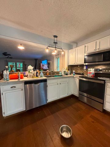 251 Private Road 8179, Ben Wheeler, TX 75754