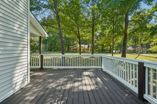 1041 Cross Country Dr, Kingston Springs, TN 37082