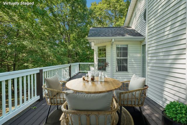 1041 Cross Country Dr, Kingston Springs, TN 37082