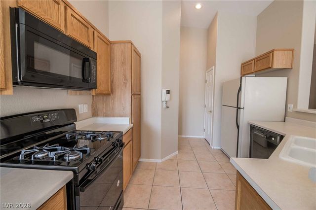 6590 TUMBLEWEED RIDGE Lane 101, Henderson, NV 89011