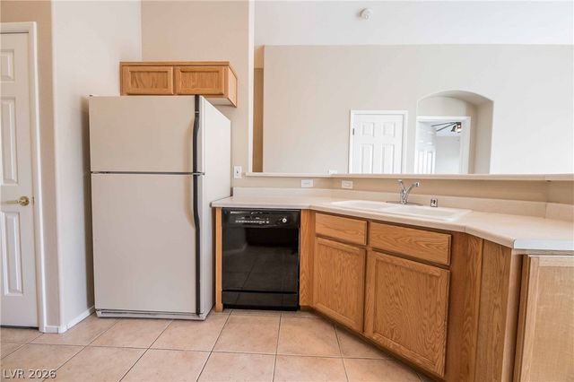 6590 TUMBLEWEED RIDGE Lane 101, Henderson, NV 89011