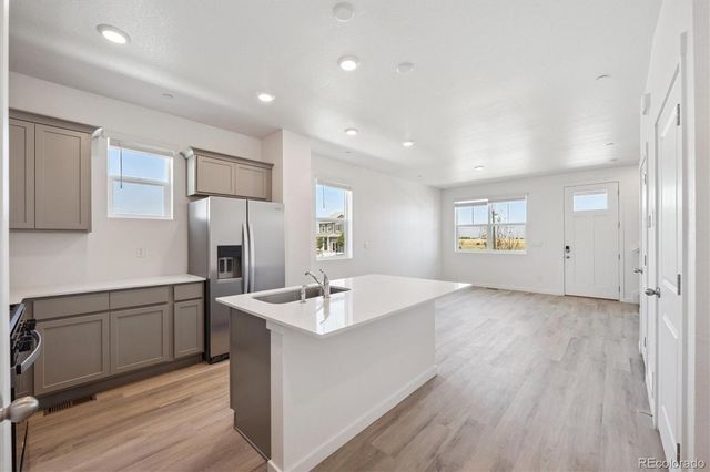 18814 E 99th Avenue, Commerce City, CO 80022