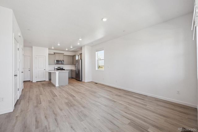 18814 E 99th Avenue, Commerce City, CO 80022