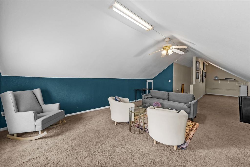 Image 52 of property listing at 5507 N SEMINOLE AVENUE, Tampa, FL 33604
