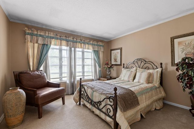 9245 Sunny Shore Lane, Chattanooga, TN 37416