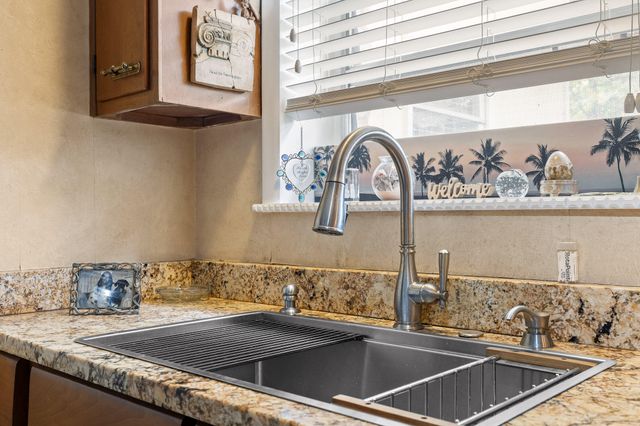 9245 Sunny Shore Lane, Chattanooga, TN 37416