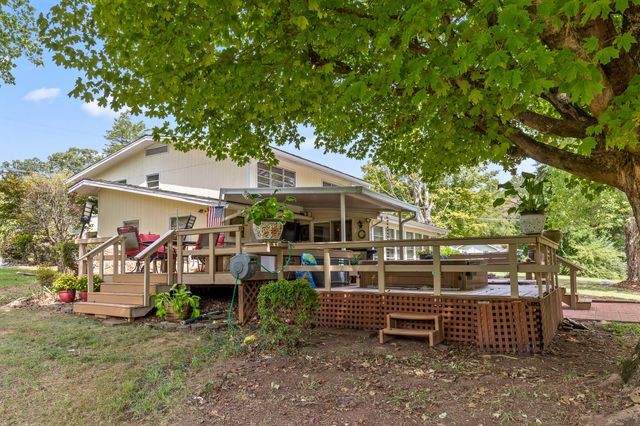 9245 Sunny Shore Lane, Chattanooga, TN 37416