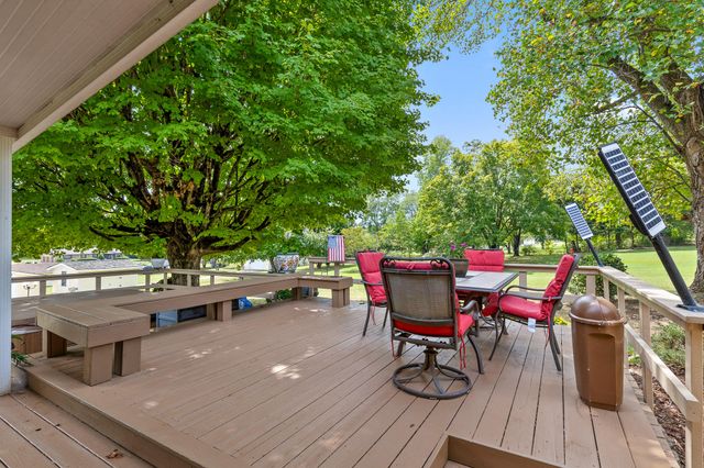 9245 Sunny Shore Lane, Chattanooga, TN 37416