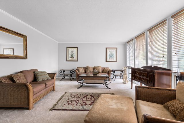 9245 Sunny Shore Lane, Chattanooga, TN 37416