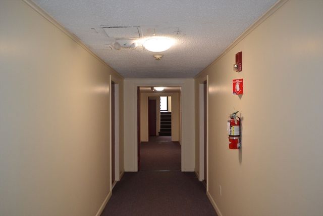 264 East Haverhill 4, Lawrence, MA 01841