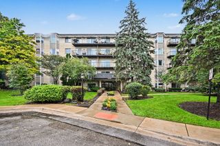8620 Waukegan Road 511, Morton Grove, IL 60053