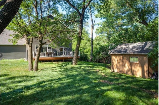 12601 Ridgemount Avenue W, Minnetonka, MN 55305