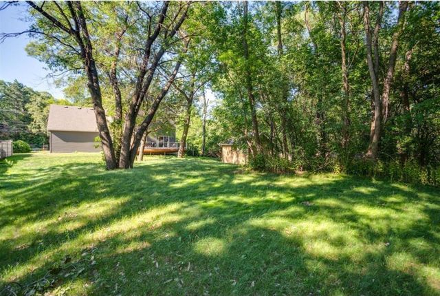 12601 Ridgemount Avenue W, Minnetonka, MN 55305