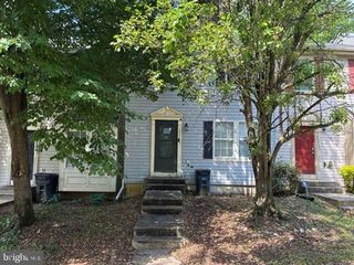1607 LORTON AVE, Capitol Heights, MD 20743