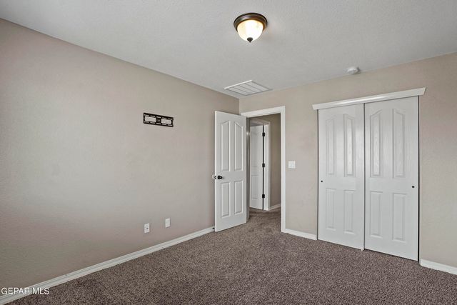 2237 LEAFY POINT Place, El Paso, TX 79938