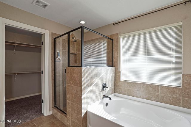 2237 LEAFY POINT Place, El Paso, TX 79938