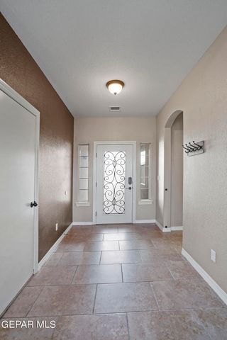 2237 LEAFY POINT Place, El Paso, TX 79938
