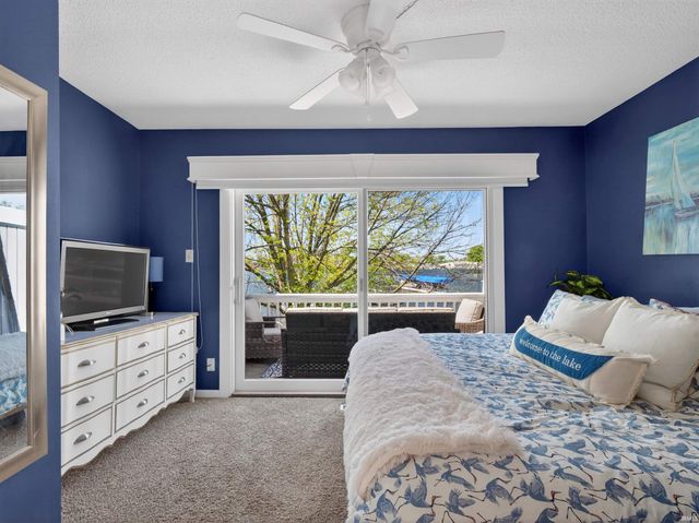 10095 N Turkey Creek Rd Apt 22, Syracuse, IN 46567
