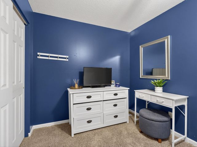 10095 N Turkey Creek Rd Apt 22, Syracuse, IN 46567