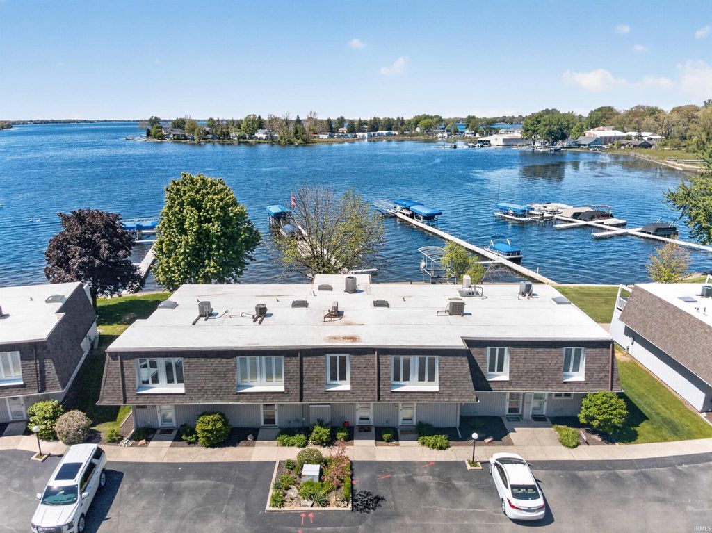 10095 N Turkey Creek Rd Apt 22, Syracuse, IN 46567