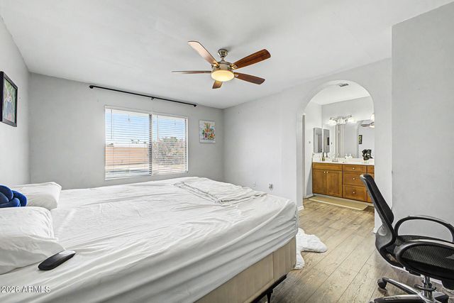 5423 E ELLIS Street, Mesa, AZ 85205