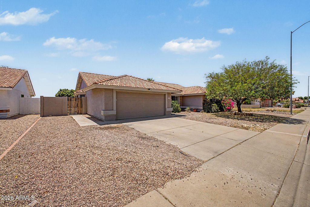 5423 E ELLIS Street, Mesa, AZ 85205 — photo 3