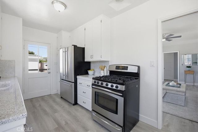 2824 Charlemagne Avenue, Long Beach, CA 90815