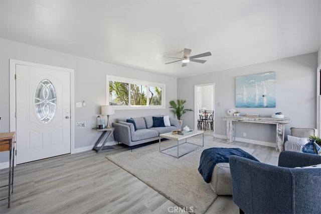 2824 Charlemagne Avenue, Long Beach, CA 90815
