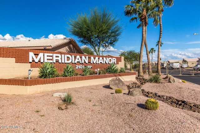 2101 S MERIDIAN Road 301, Apache Junction, AZ 85120