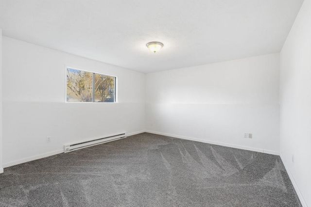 627 S S Sunderland Rd, Spokane Valley, WA 99206