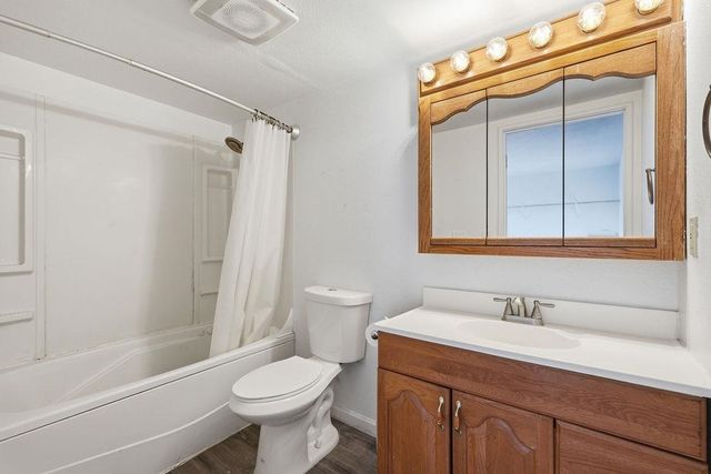 627 S S Sunderland Rd, Spokane Valley, WA 99206