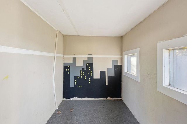 627 S S Sunderland Rd, Spokane Valley, WA 99206