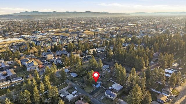 627 S S Sunderland Rd, Spokane Valley, WA 99206