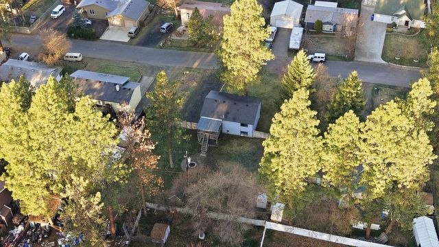 627 S S Sunderland Rd, Spokane Valley, WA 99206