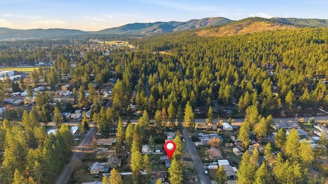 627 S S Sunderland Rd, Spokane Valley, WA 99206