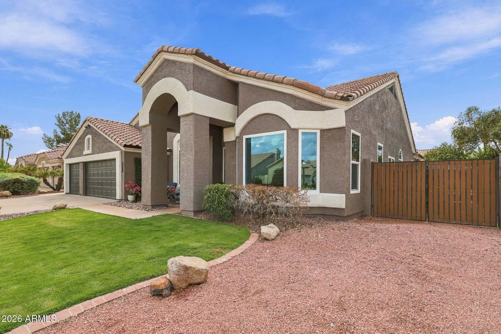 5441 E HELENA Drive, Scottsdale, AZ 85254 — photo 4
