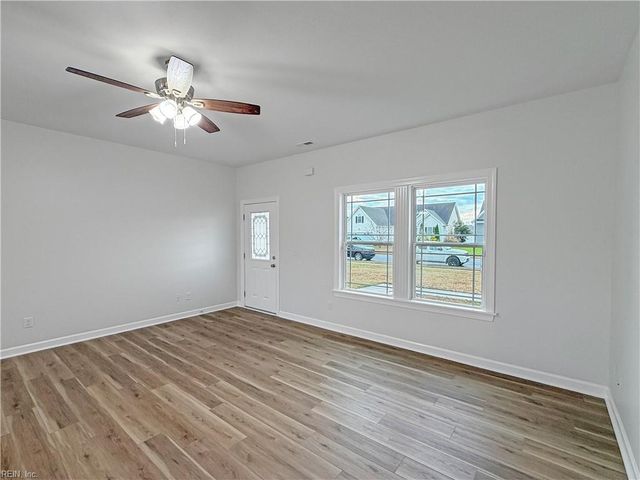 522 Millbrooke CIR, Elizabeth City, NC 27909